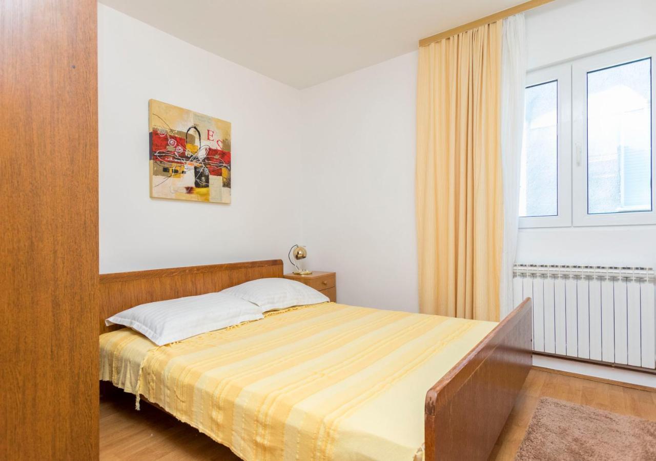 Apartments Ljubomir Rogoznica  Extérieur photo