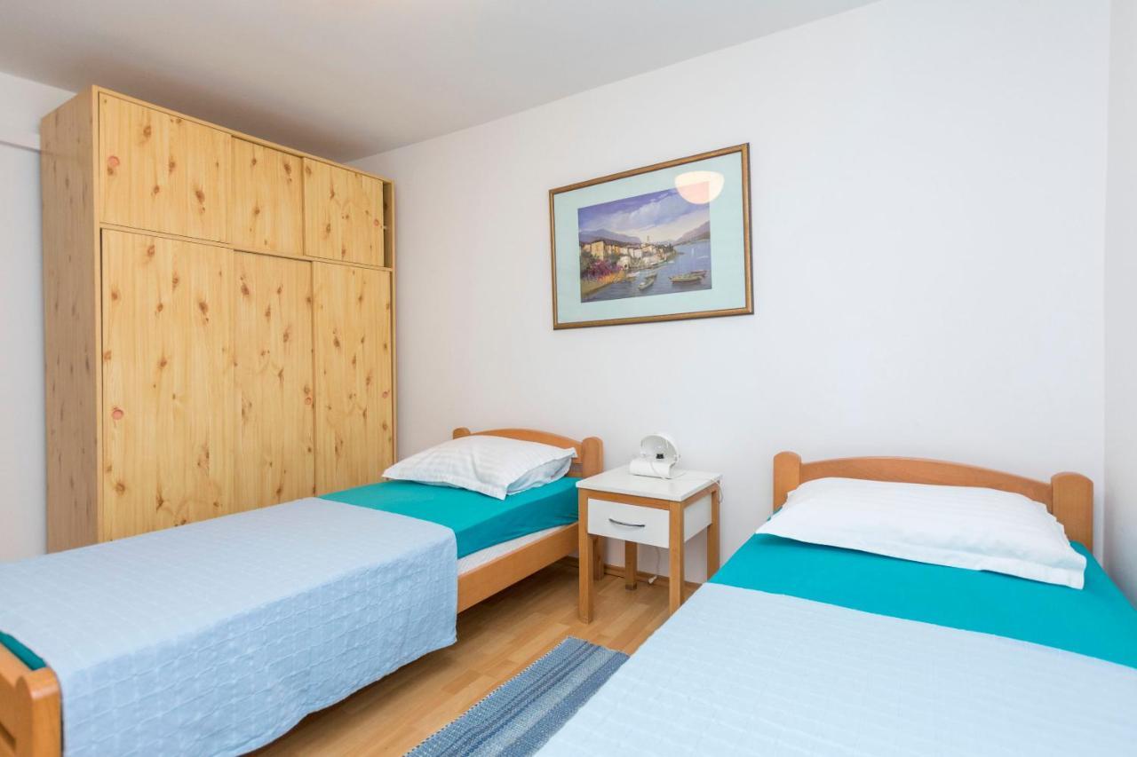 Apartments Ljubomir Rogoznica  Extérieur photo